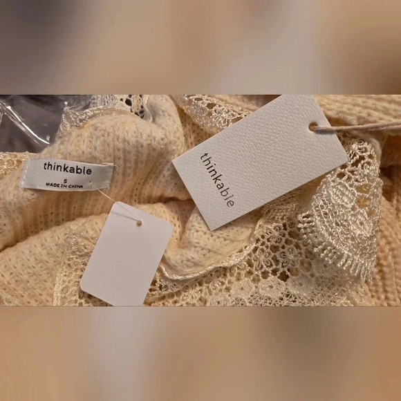 Sweater, soft material #270-274 - Picture 7 of 14